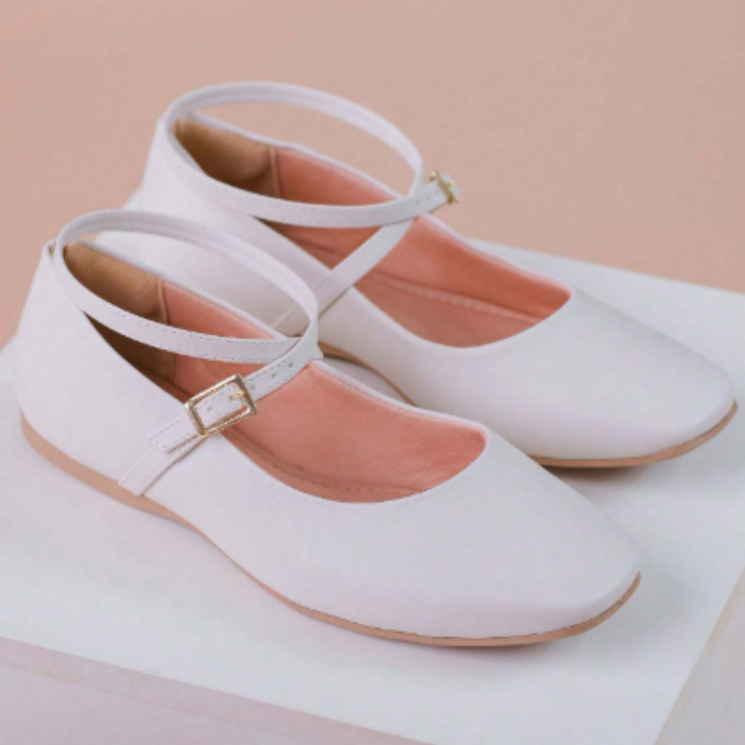 Sapatilha Feminina Bico Quadrado Bailarina Feme Luz Off White
