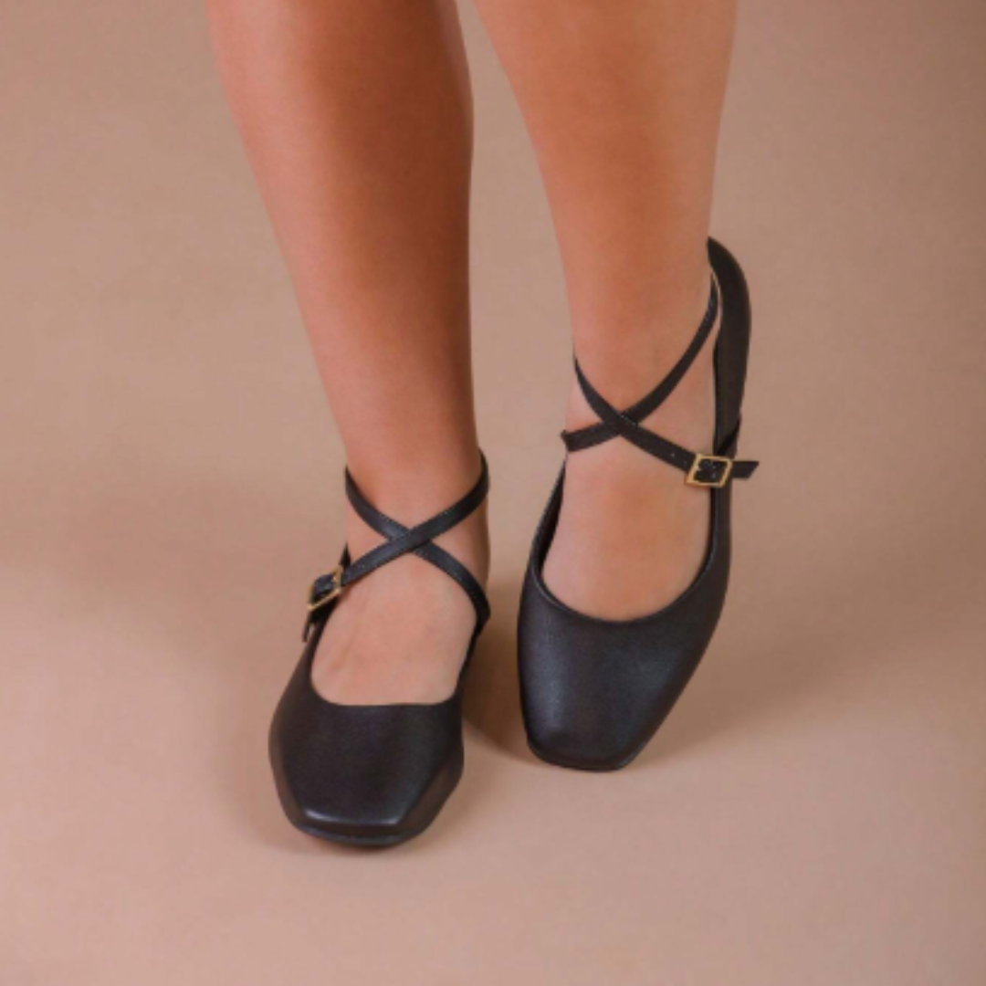 Sapatilha Feminina Bico Quadrado Bailarina Feme Luz Preta