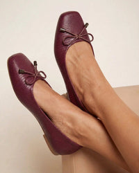 Sapatilha Feminina Bico Quadrado Lezard Texturizada com Lacinho Marsala 