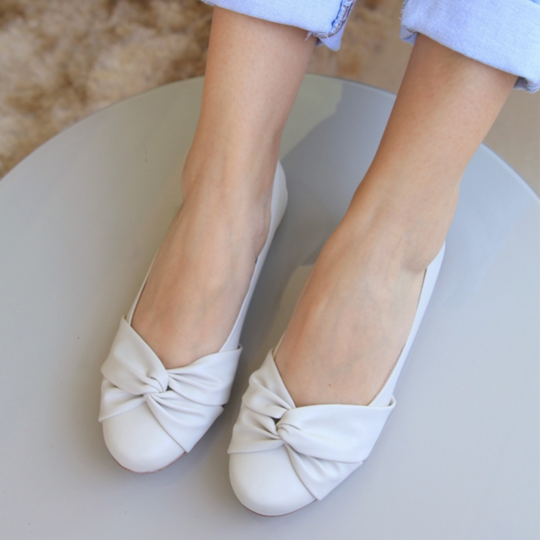 Sapatilha Feminina Bico Redondo Clássica Fosca Off White