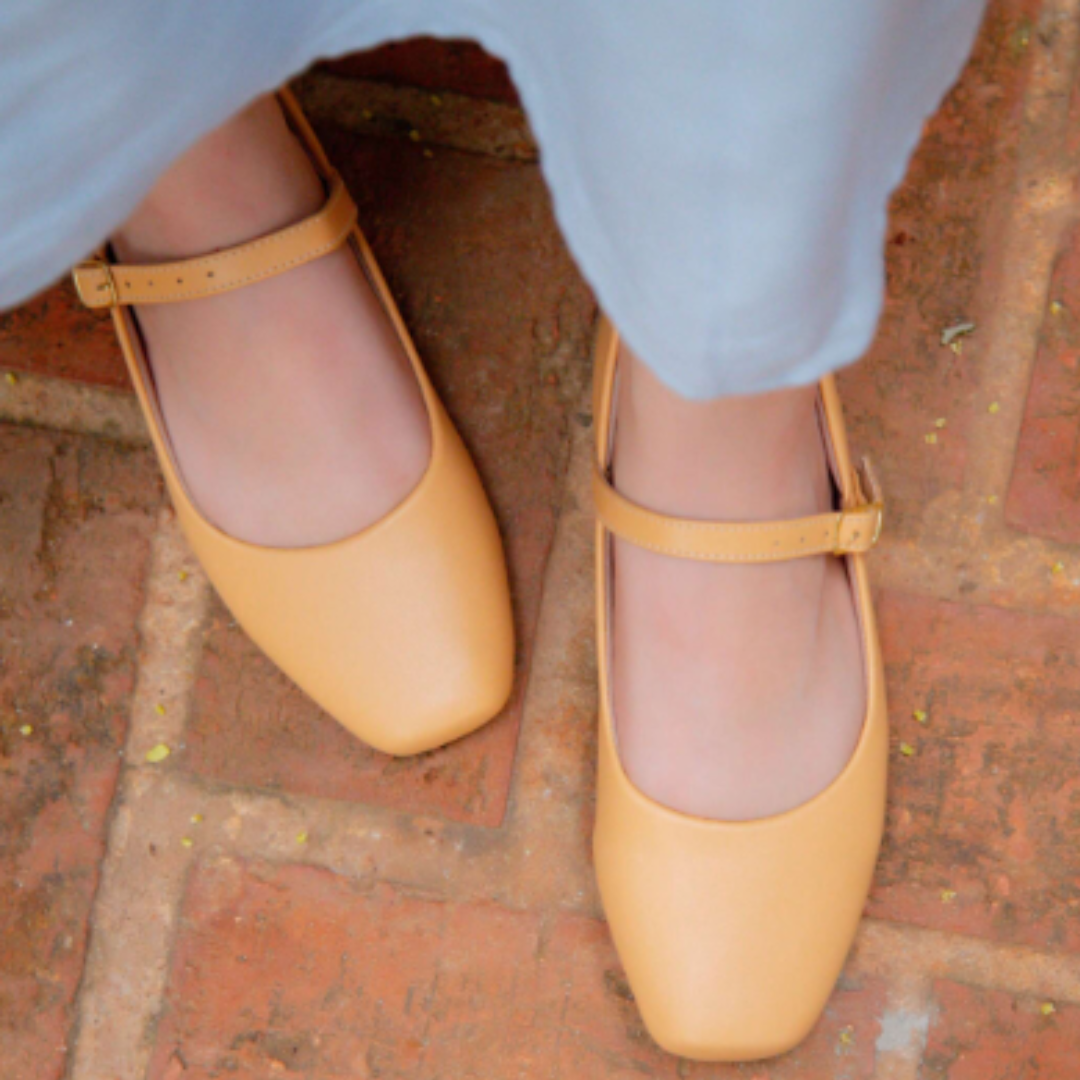 Sapatilha Feminina Boneca Bico Quadrado Mary Jane Amarela