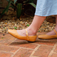 Sapatilha Feminina Boneca Bico Quadrado Mary Jane Amarela