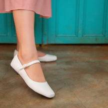 Sapatilha Feminina Boneca Bico Quadrado Mary Jane Branca