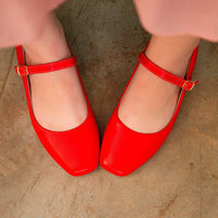 Sapatilha Feminina Boneca Bico Quadrado Mary Jane Vermelha