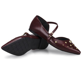 Sapatilha Feminina Mary Jane Bico Fino com Fivela e Aplicações Decorativas Marsala
