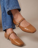 Sapatilha Feminina Mary Jane Texturizada com Fivela Oval Caramelo