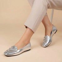Sapatilha Feminina Mocassim Bico Quadrado com Brilho Ponto de Luz Prata