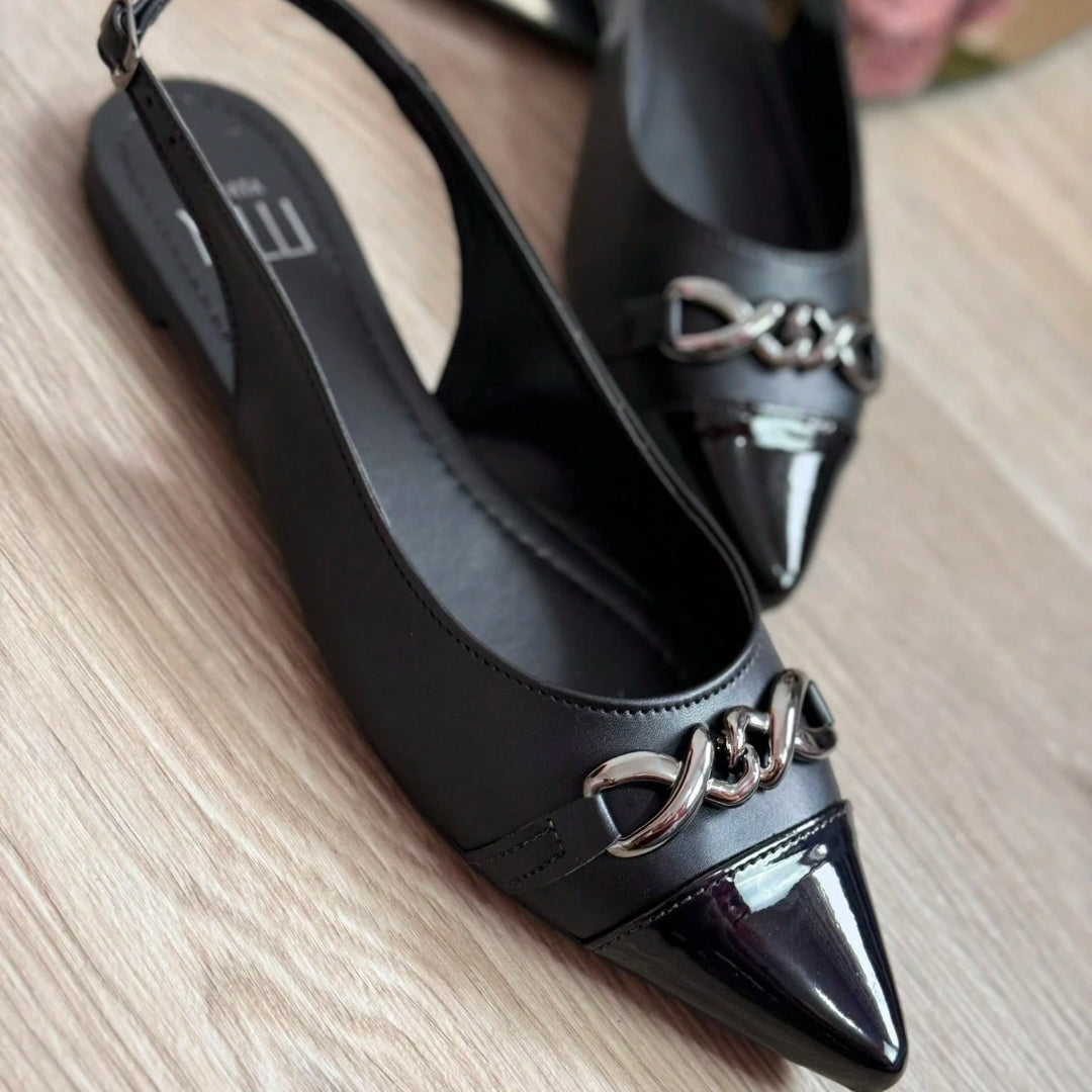Sapatilha Feminina Slingback Bico Fino com Correntes 