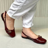 Sapatilha Feminina Slingback Bico Quadrado com Fivelas Marsala