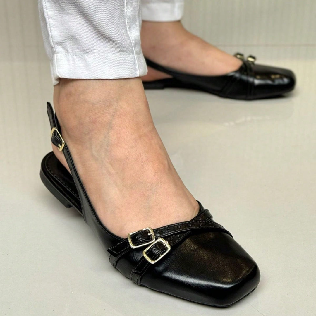 Sapatilha Feminina Slingback Bico Quadrado com Fivelas Preta