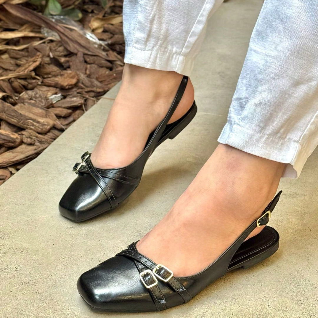 Sapatilha Feminina Slingback Bico Quadrado com Fivelas Preto
