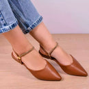 Sapatilha Mule Feminina Bico Fino 2 em 1 com Strass e Regulagem Caramelo