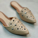 Sapatilha Mule Feminina Bico Fino com Spyke