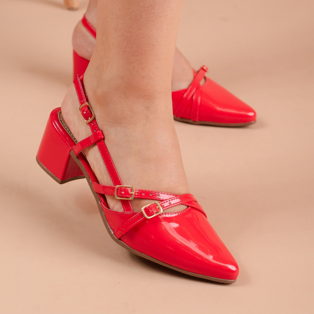 Sapato Feminino Scarpin Slingback Bico Fino Salto Baixo Bloco com Tiras e Fivela Vermelho