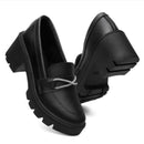Sapato Mocassim Salto Bloco Tratorado com Detalhe Brilhante Preto