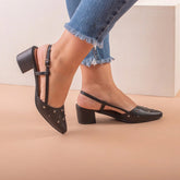Scapin Feminino Slingback  Bico Fino Salto Bloco Baixo Confortável e Aplicações Preto