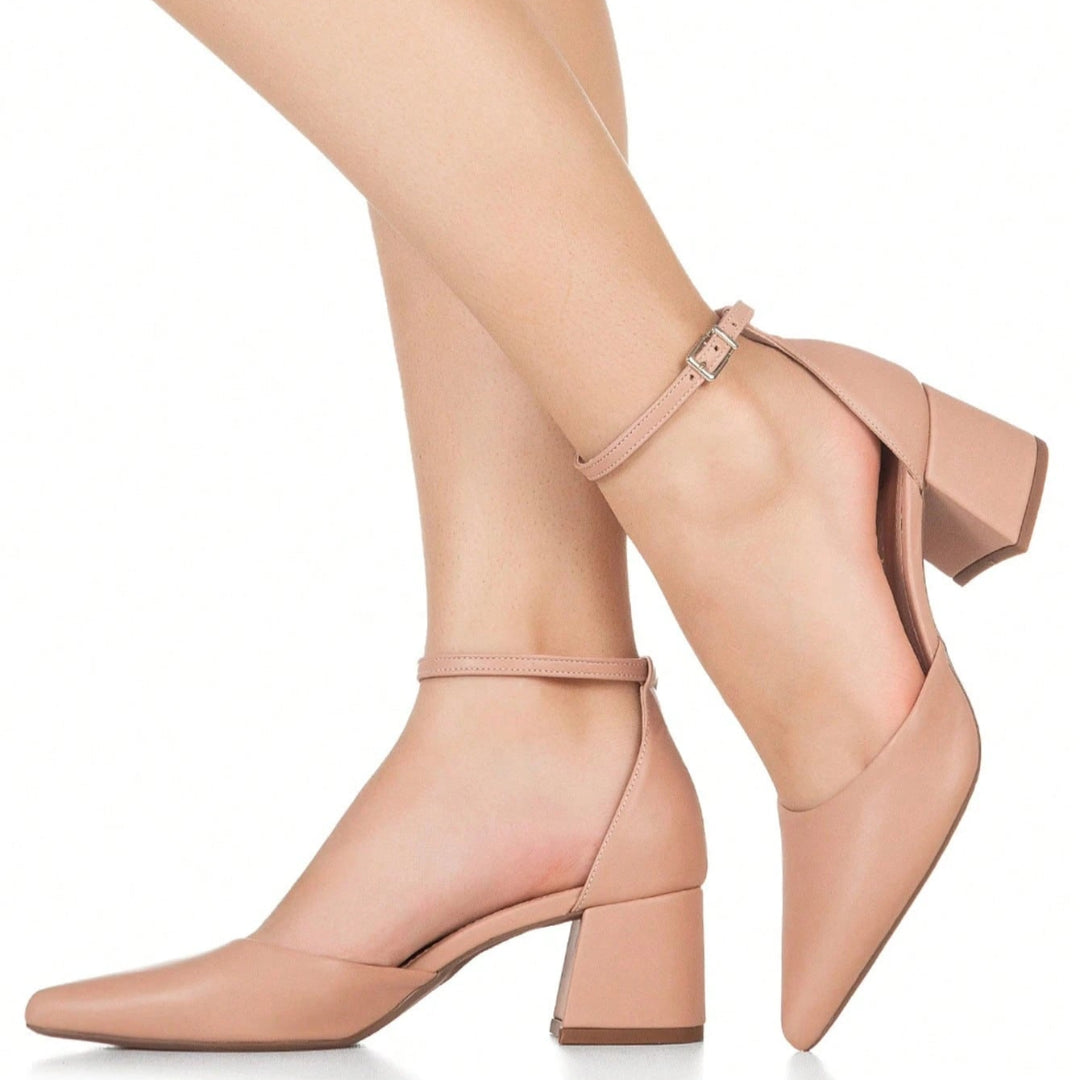Scarpin Feminino Bico Fino Salto Grosso Salomé Clásico