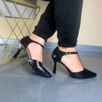 Scarpin Feminino Salto Fino Taça Croco  Preto