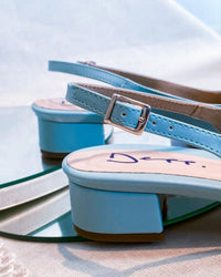 Scarpin Feminino Slingback Bico Fino Salto Bloco Baixo e Laço Azul