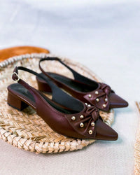 Scarpin Feminino Slingback Bico Fino Salto Bloco Baixo e Laço Marrom
