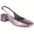 Scarpin Feminino Slingback Bico Quadrado e Salto Bloco Baixo Prata Velho