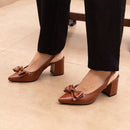 Scarpin Feminino Slingback Salto Bloco Grosso com laço Caramelo