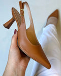 Scarpin Feminino Slingback Salto Taça Fino Baixo Clássico Caramelo