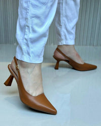 Scarpin Feminino Slingback Salto Taça Fino Baixo Clássico Caramelo