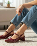 Scarpin Feminino Slingback Verniz Salto Bloco Médio com Tira e Fivela Ajustável Marsala