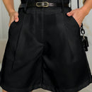 Shorts Feminino Social Alfaiataria De Perna Larga Plissados Com Cinto Preta