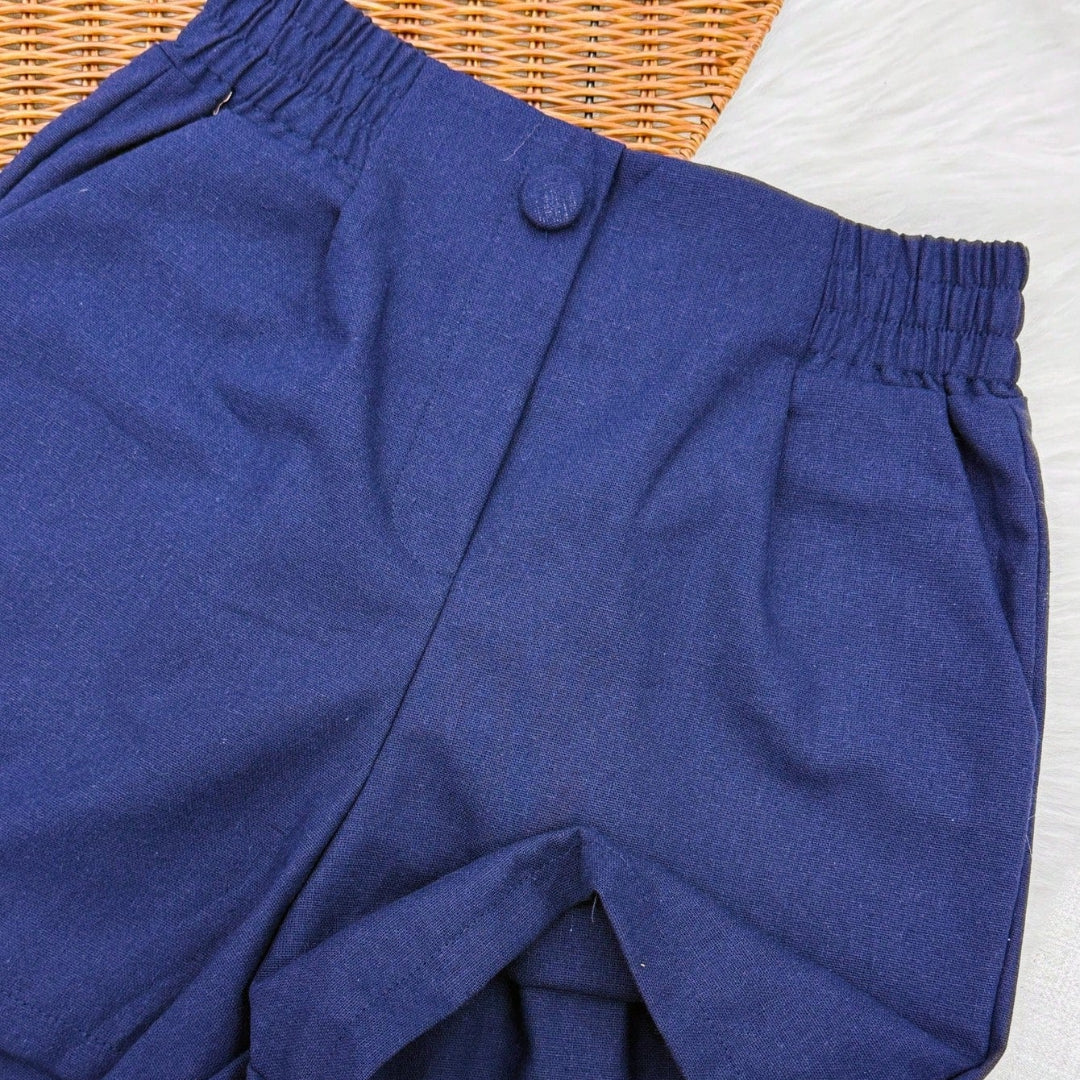 Shorts Feminino de Linho com Bolso e Elástico na Cintura Azul Marinho