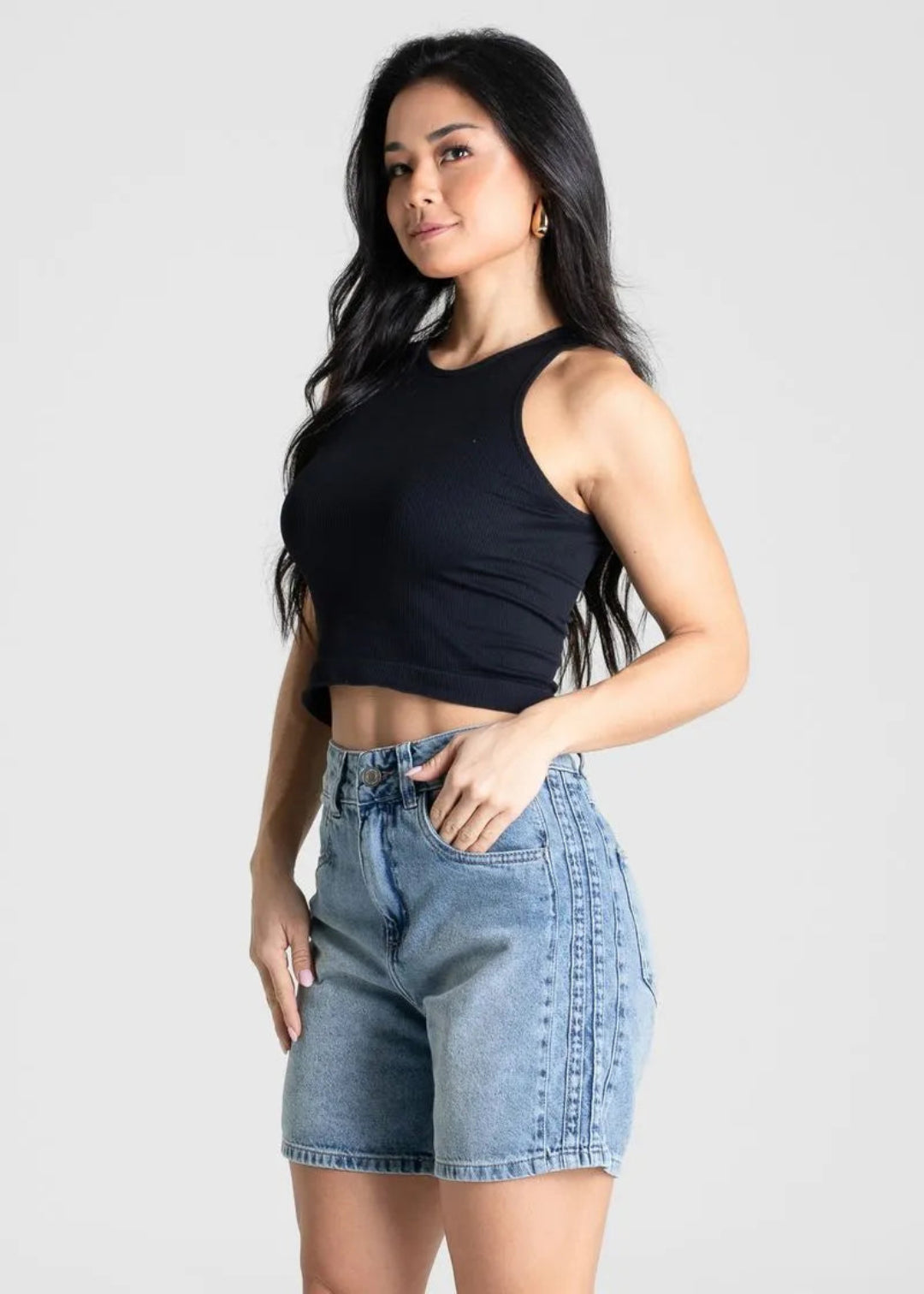 Shorts Jeans Soltinho Cintura Média - Sawary Jeans