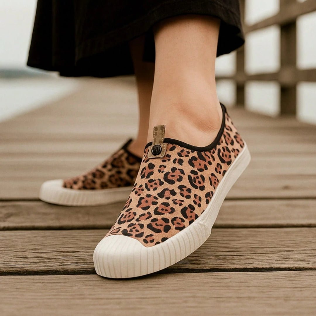 Tênis Feminino Slip On Calce fácil Casual Animal Print