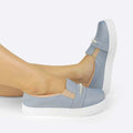 Tênis Slip On Feminino Calce Fácil e Detalhe em Brilho Jeans