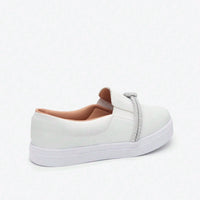 Tênis Slip On Feminino com Tiras em Brilho Branco