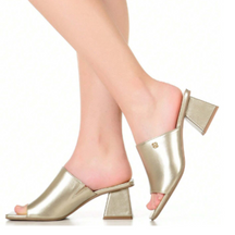 Tamanco Feminino Mule Salto Bloco Dourado