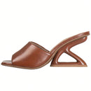 Tamanco Feminino Mule Salto Geométrico Vazado Caramelo
