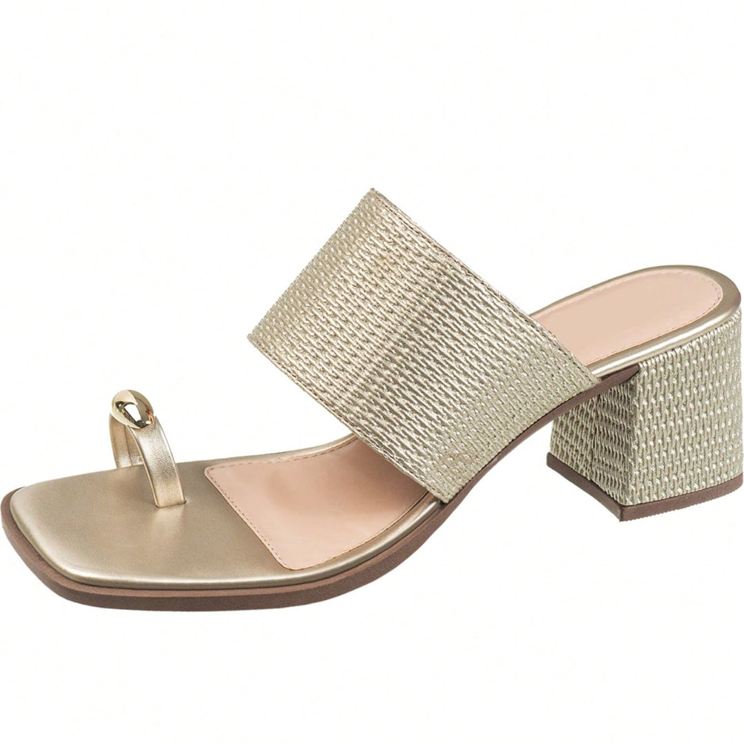 Tamanco Feminino Salto Bloco Tira Larga Anel de Dedo e Detalhe Metalizado Dourado