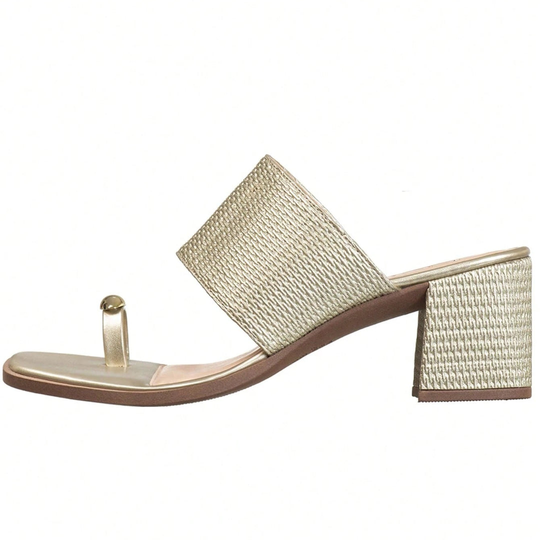 Tamanco Feminino Salto Bloco Tira Larga Anel de Dedo e Detalhe Metalizado Dourado