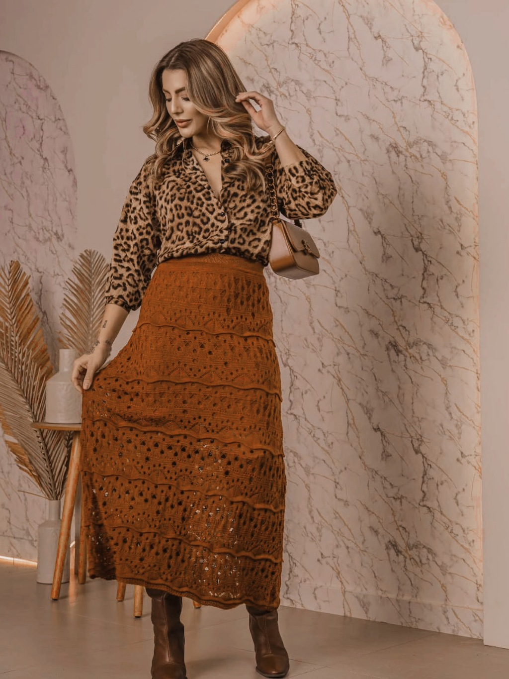 Saia Longa Feminina em Tricot Rendada com Forro | Ponto Crochê Elegante e Confortável